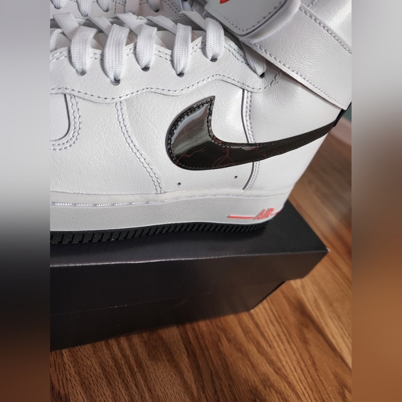Nike Air Force 1 Electric - Picture 13 of 17